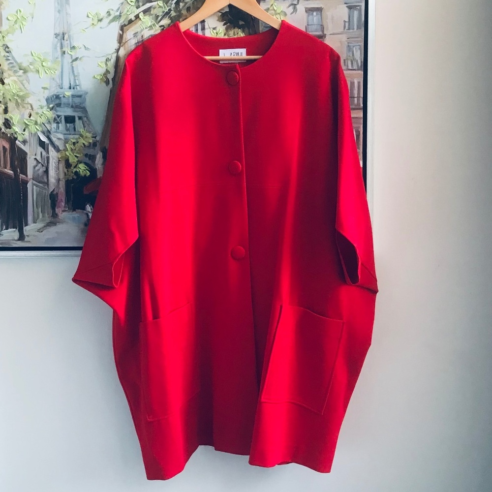 NWOT - Joseph Ribkoff Smock Style Topper